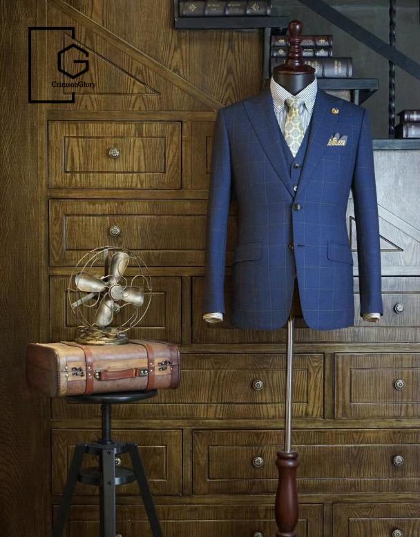 What is the difference between men's suits and women's suits?Is there