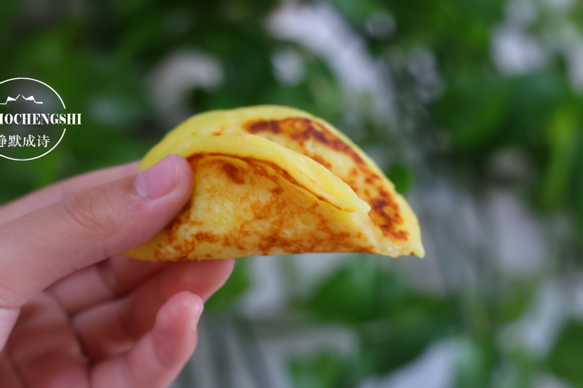 用牛奶做1款元氣美食，香甜軟糯，大人孩子都愛吃，過年做起來