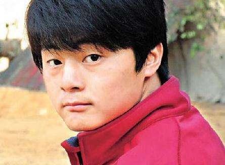 他是李连杰替身，拍戏意外去世，获赔16万后李连杰：加500万