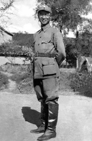 李云龙最怕的男人，蒋介石都不敢杀，《亮剑》旅长原型是何方神圣