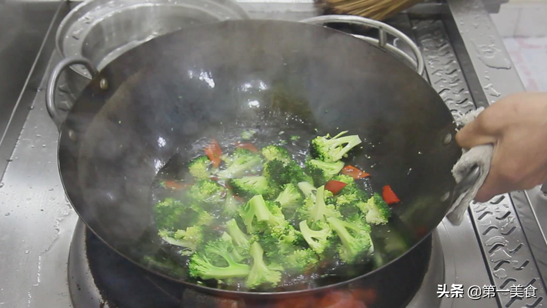 圖片[5]-蒜蓉西藍花正確做法 爽口解膩 制作簡單-起舞食譜網(wǎng)