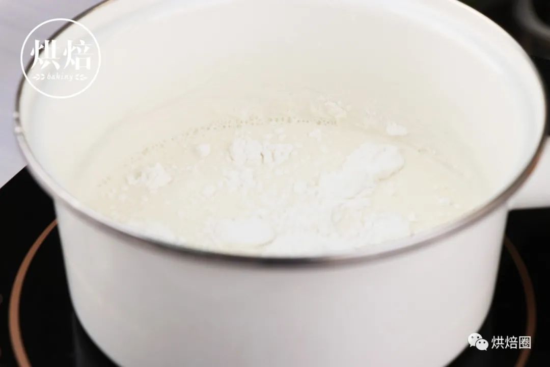 滿滿餡料集結所有好吃元素的虎皮芋泥三明治想不好吃都難