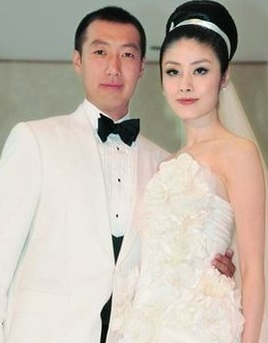 天后陈慧琳：嫁给富豪初恋，花400万坐月子，47岁被宠成公主