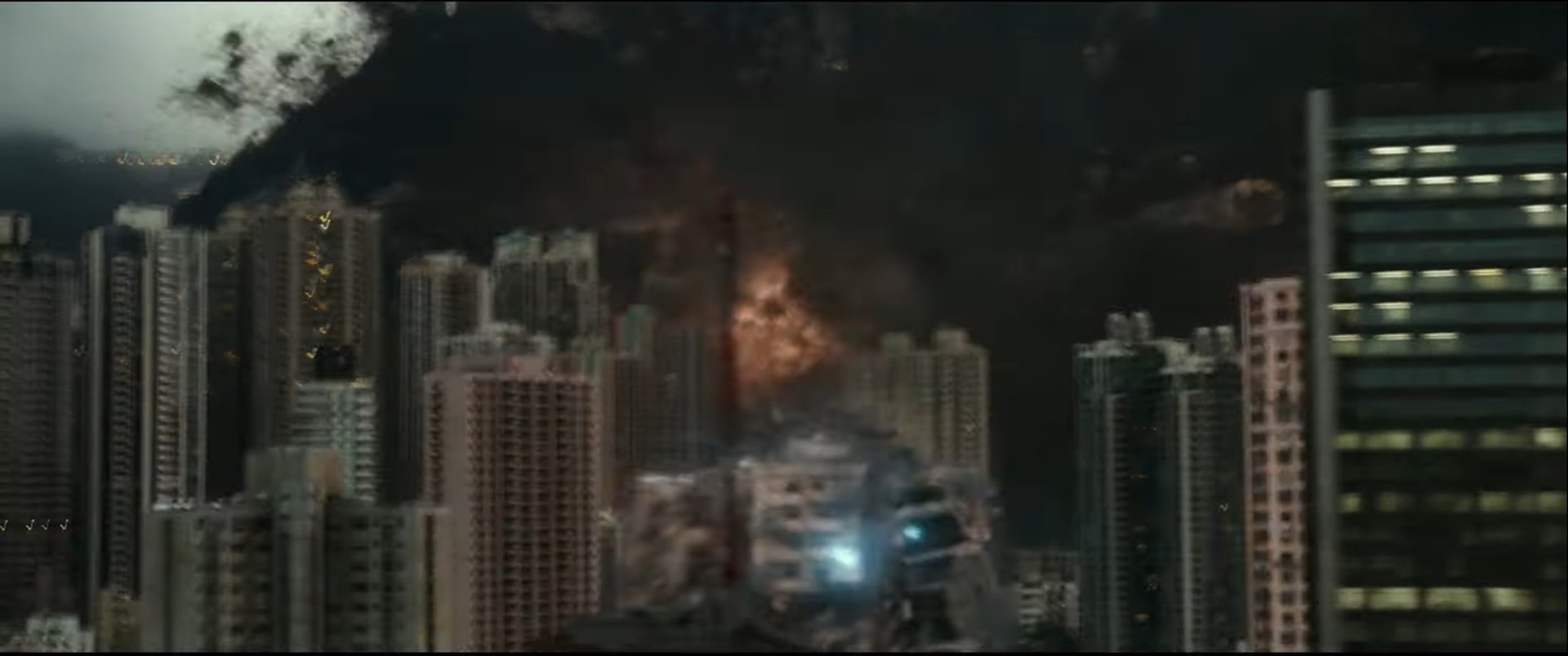 10 sets of King Kong movies over the years!Shaw's orangutan king makes