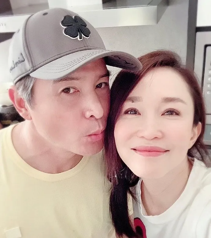 結婚11年恩愛如初，49歲範文芳和48歲李銘順令人羨慕的姐弟戀