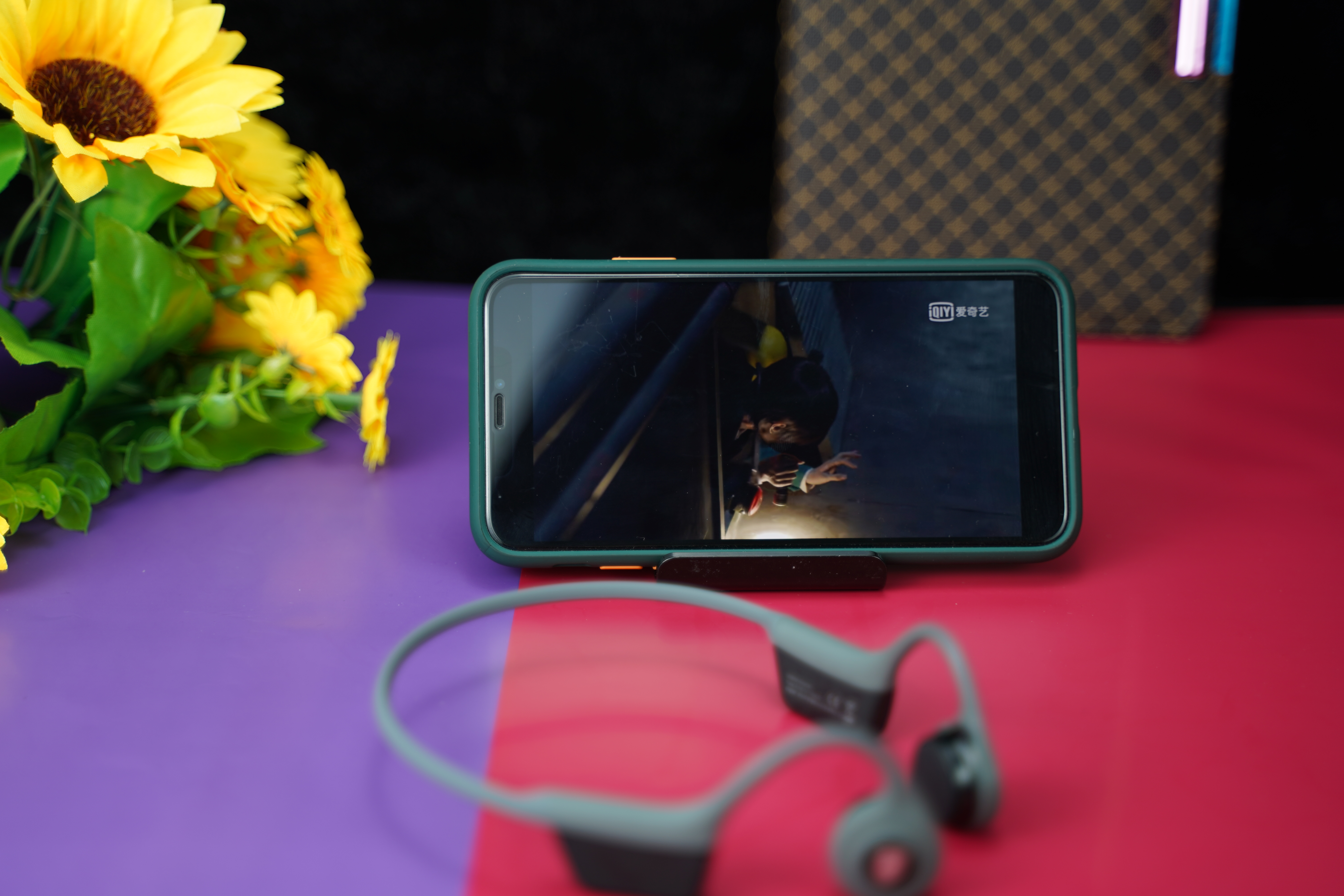 轻便，不伤耳。再遇nineka（南卡）runner骨传导耳机