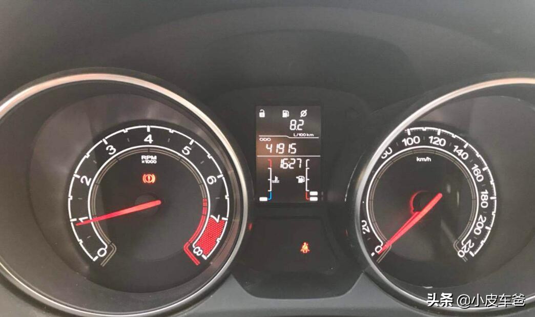 汽車儀表顯示的油耗是什么油耗，是車輛真實的油耗嗎？