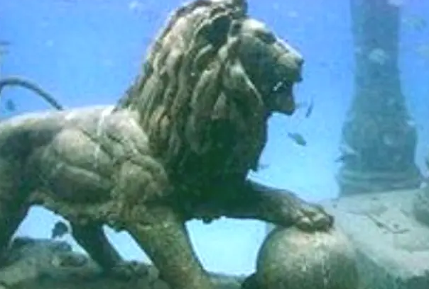 海南海底发现72座村庄，仍有生活迹象，海底真有