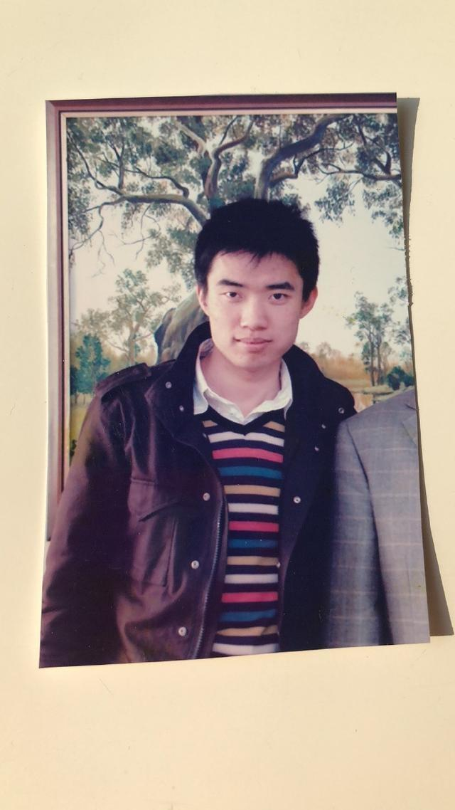 从学渣少年到亿万富翁，凭人品拿王兴20亿融资，