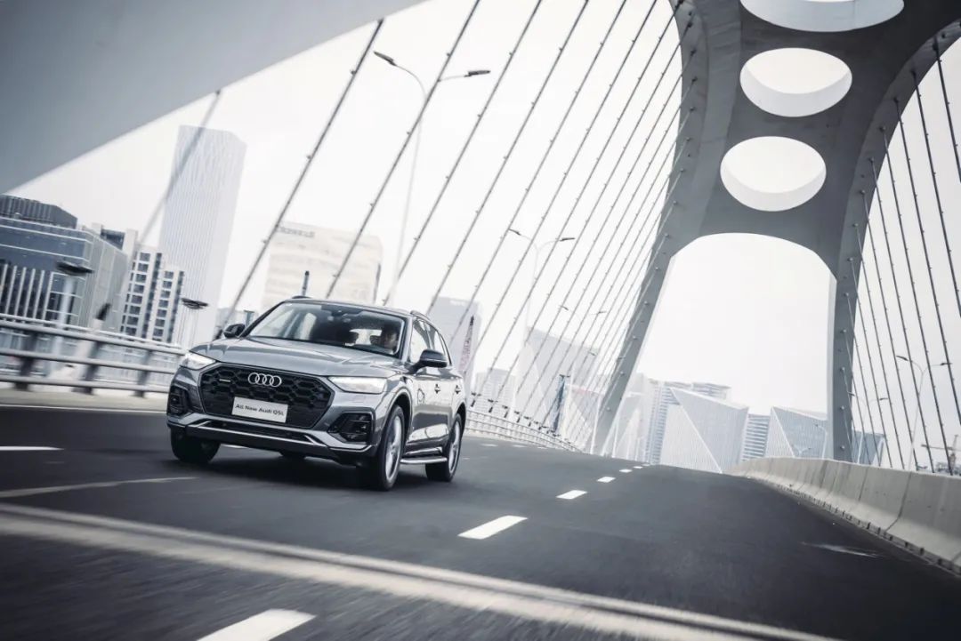 刚上市就打88折，全新奥迪Q5L能搞赢X3、GLC吗