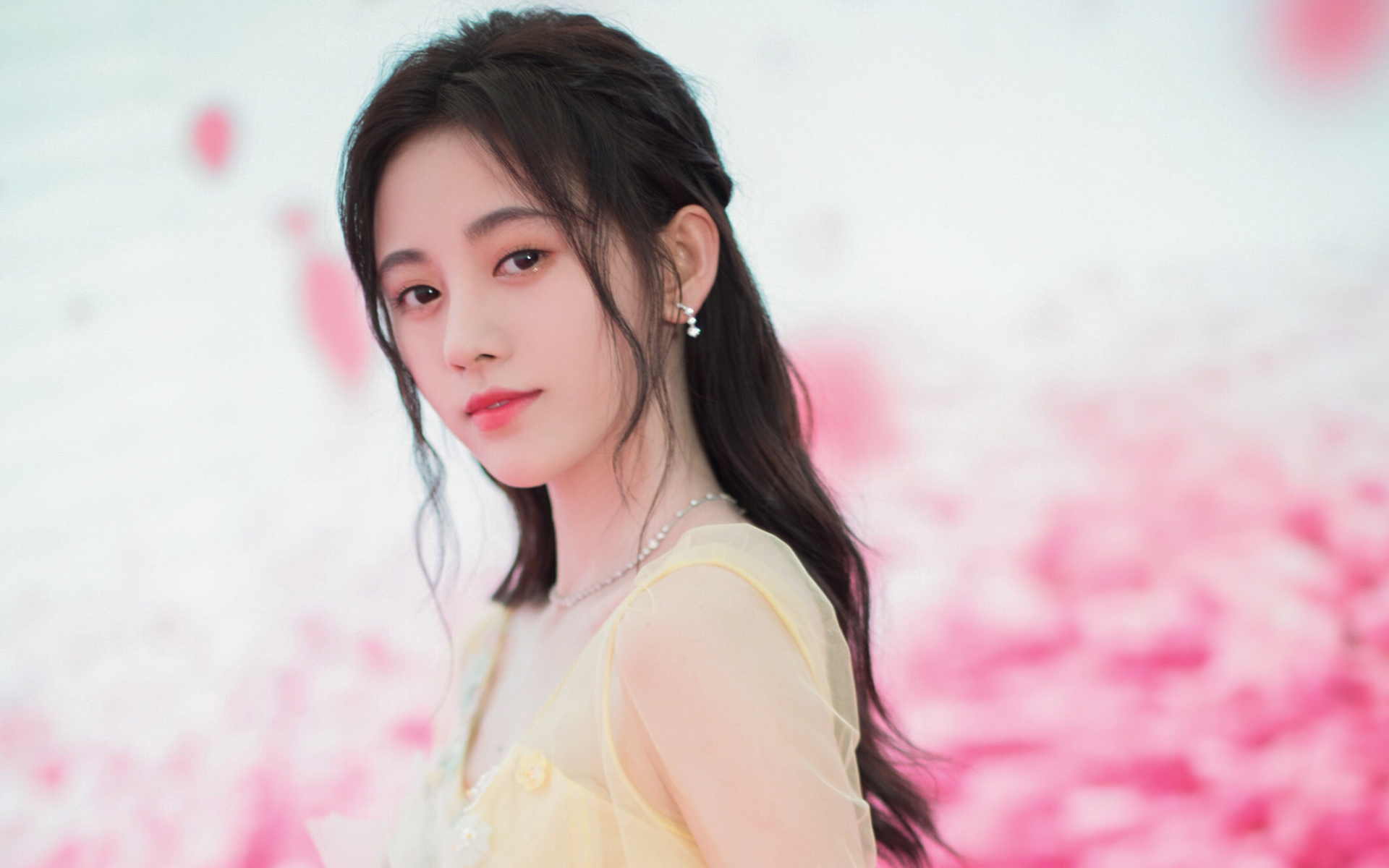 圖集 分享一組大美女鞠婧禕的高清桌布 歡迎收藏 免費高清桌布大全 Mdeditor