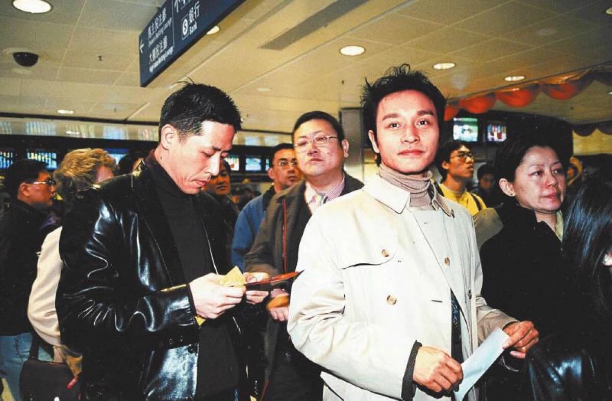 张国荣生前交往7名女友，各个如花似玉，为何独