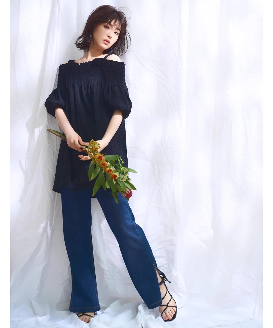 日本女星滨边美波娇嫩甜美性感夏日写真图片