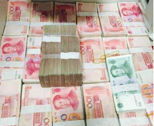 ​一个人突然去世，在银行存款没人知道怎么办
