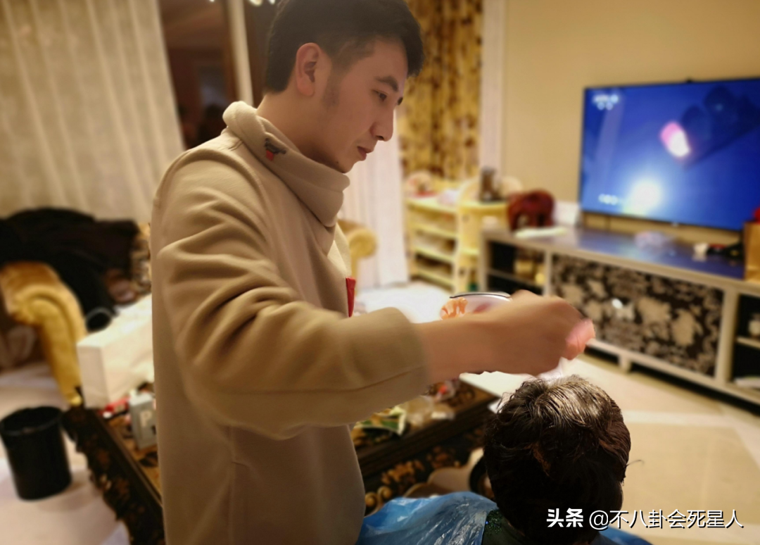 复盘林生斌的五大传闻：移居澳洲、修建水井、记者锤他劈腿女学生