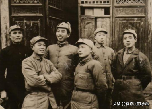 他误杀上级本要枪毙，首长：留下戴罪立功！2