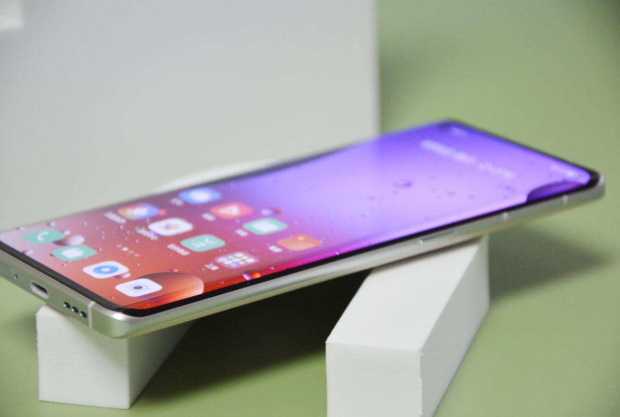 三千價位“巔峰之作”，realme 真我GT 大師探索版深度評測