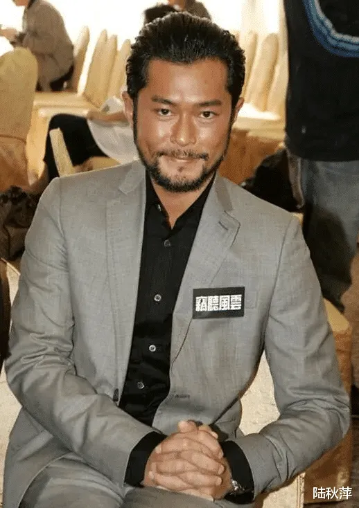 娱乐圈中最有钱的5位男明星,赵本山垫底,最后