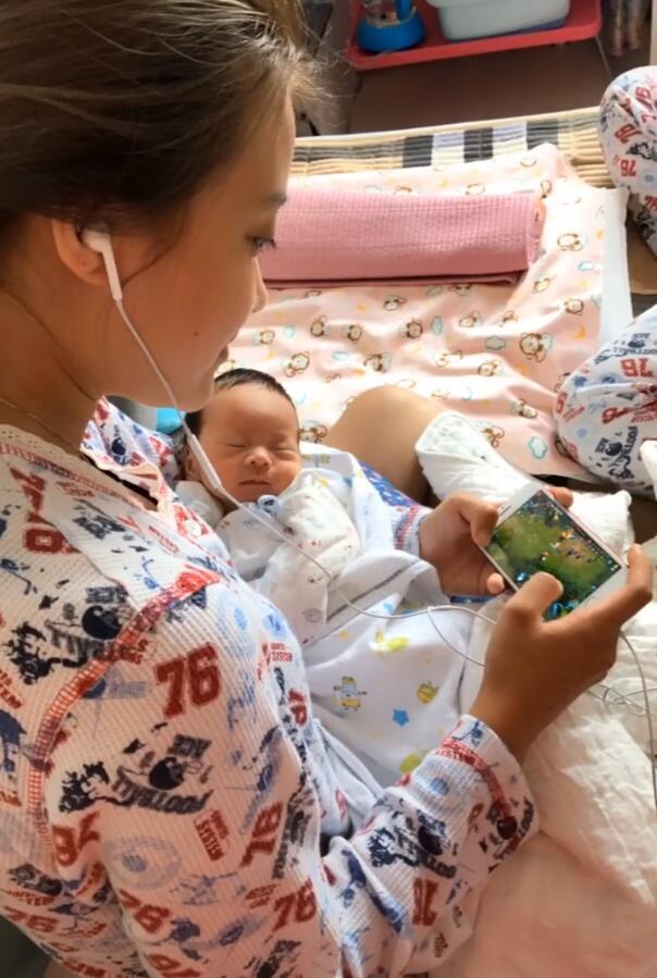 孙侨潞去世84天，亲姐姐正式告别，清空妹妹视频