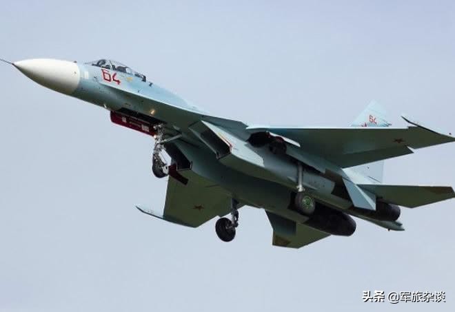 不顾警告入侵北海，苏联飞行员直接拿1吨燃油招