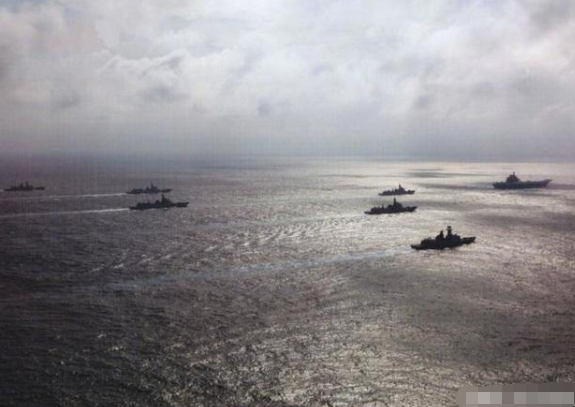 ��ĸ���Ⱥ֮��ĶԿ�������������͸��غ����������ж��ʤ�㣿