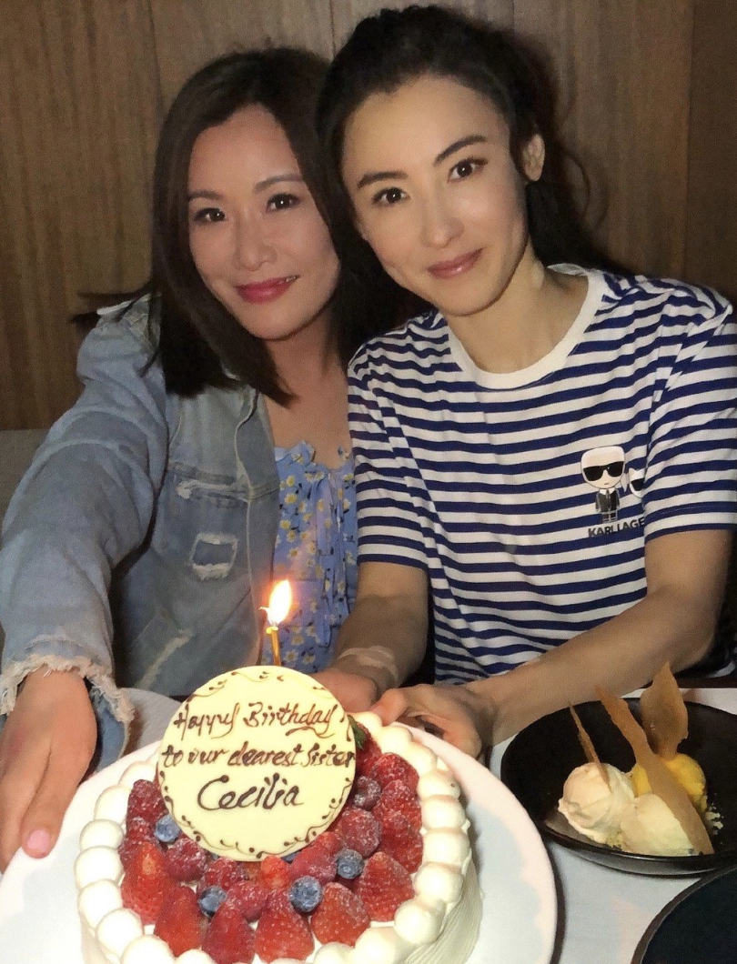 張柏芝41歲慶生照曝光，穿藍白條紋顯年輕，張文慈鄧萃雯相伴左右