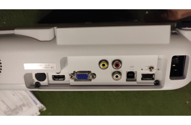 How to connect the projector wirelessly to computer and mobile phone without HDMI and VGA cable