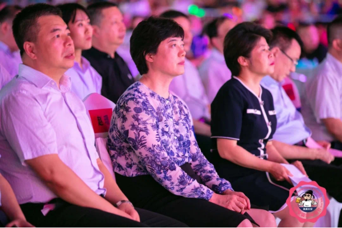 ��ʮ�첻���ȣ�2020��������ơ�ƽڛ�����᳡���ʿ�Ļ