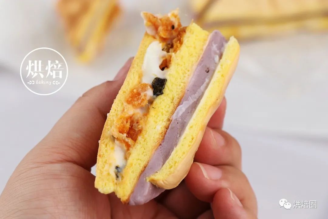 滿滿餡料集結所有好吃元素的虎皮芋泥三明治想不好吃都難