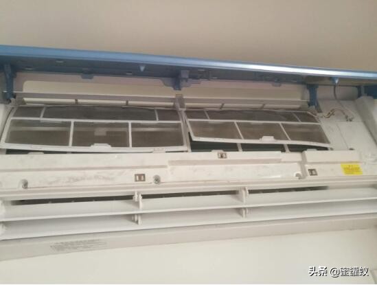 空调居然是这么脏？原来空调这么清洗最有用
