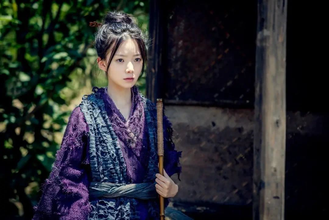 "站着不够高的"陈卓璇：没实力的张狂只