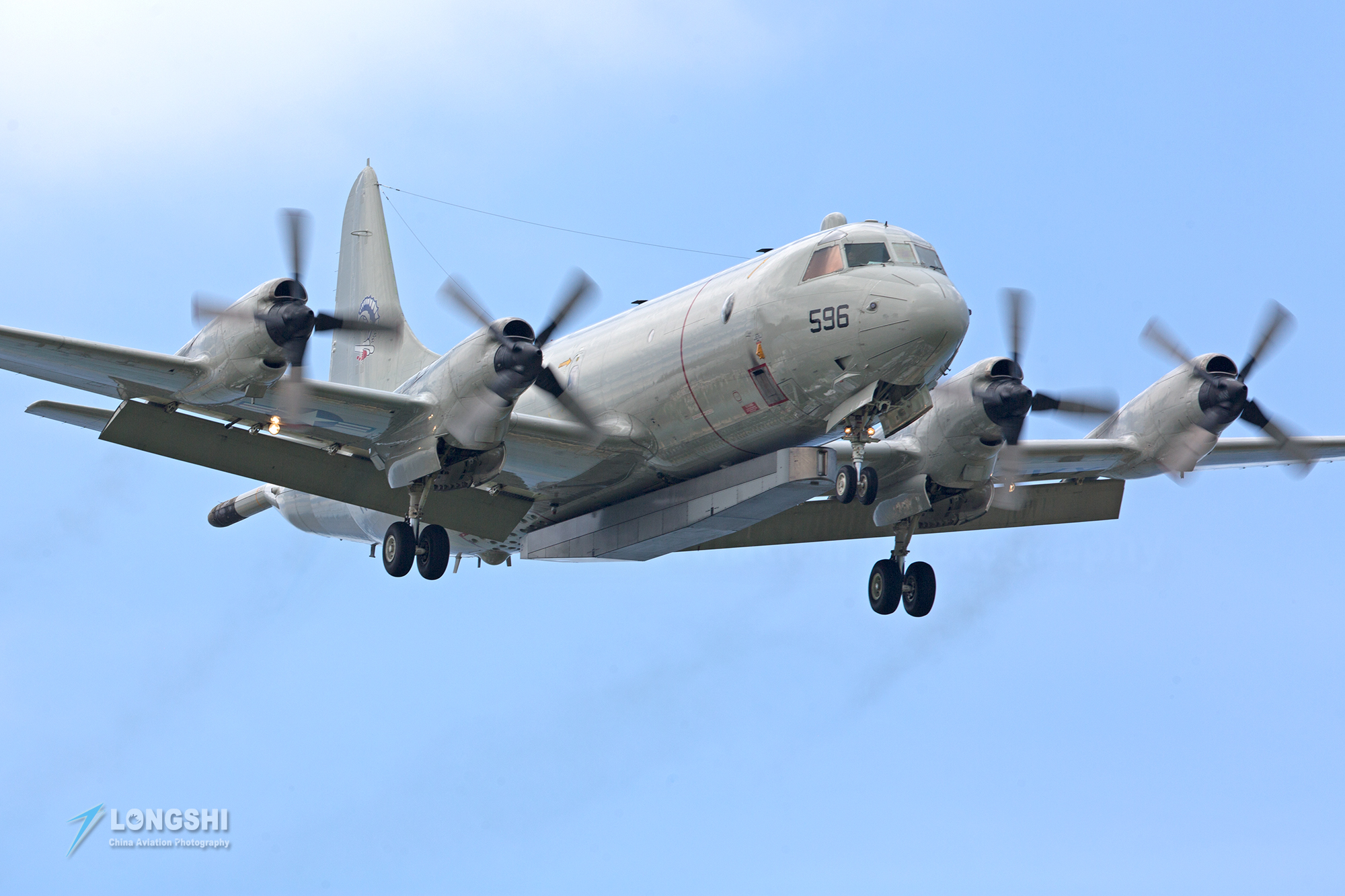 南海警报频繁响起，美军抵近侦察已成常态，3