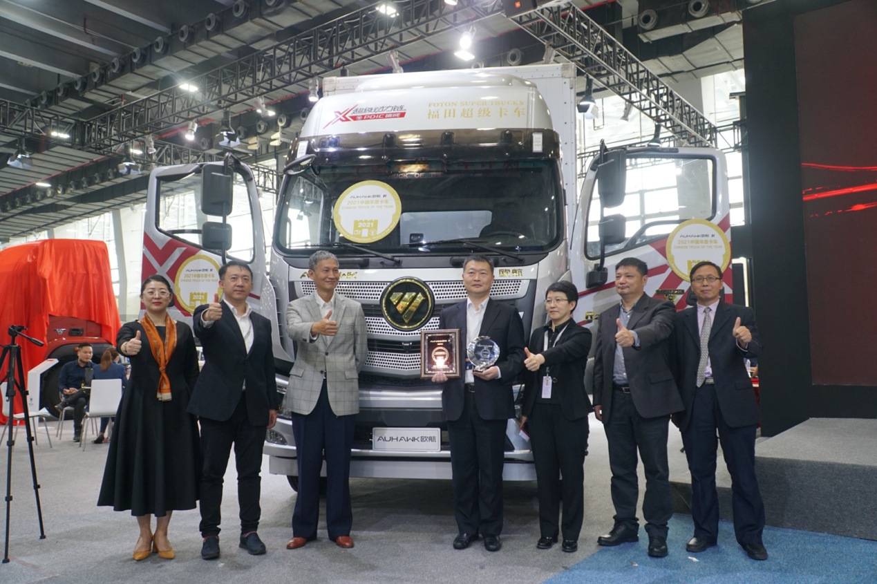 2021中国年度卡车揭晓，欧航R系列超级中卡“夺魁”