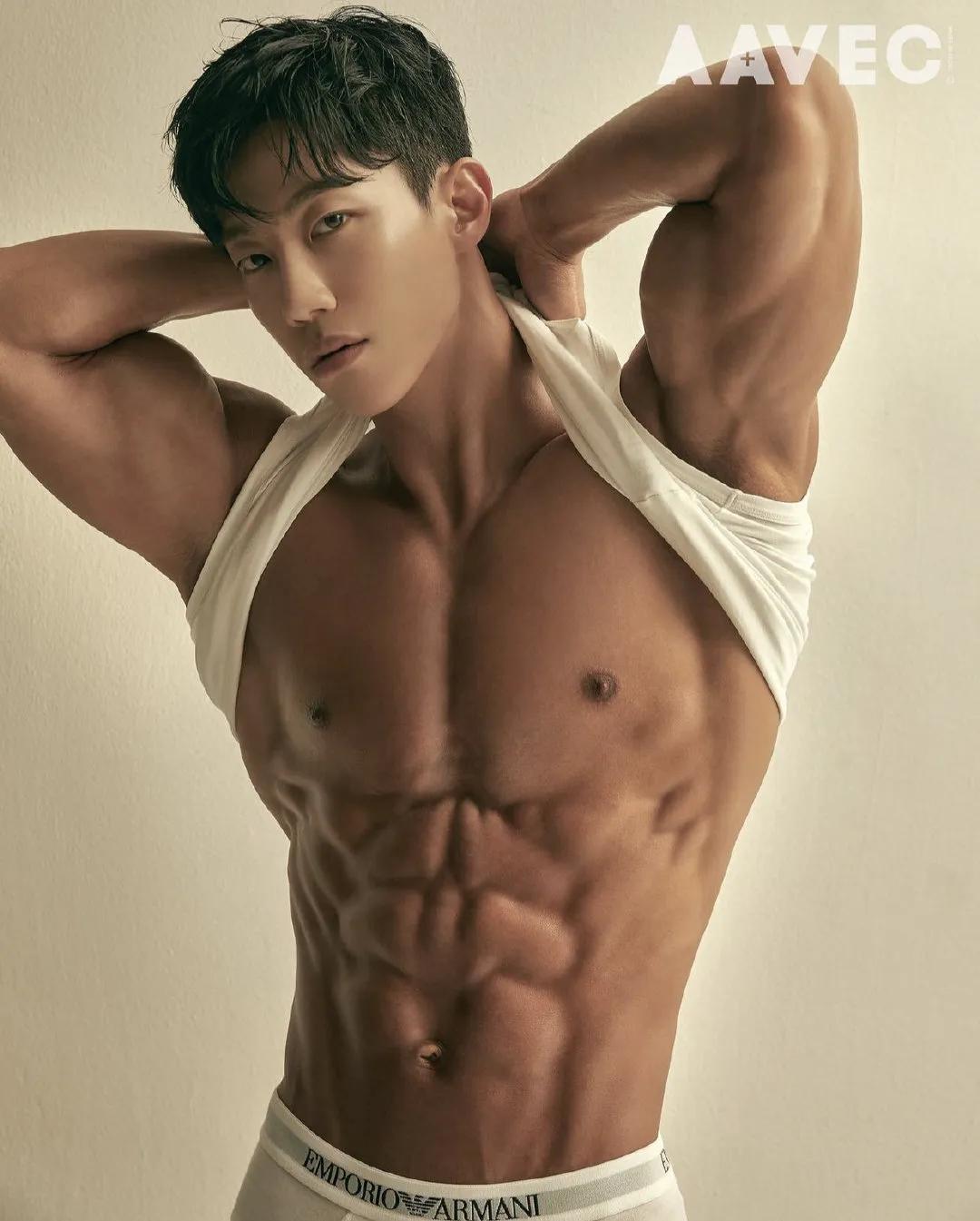 Asian Fitness Male Model Photo Series INEWS   217c6a1f8a724126a4641e9c59e52c7e 