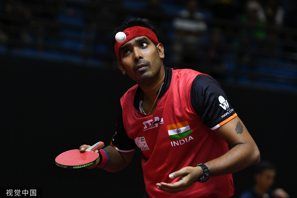 马龙首秀4:1力斩印度选手 晋级奥运男单前16