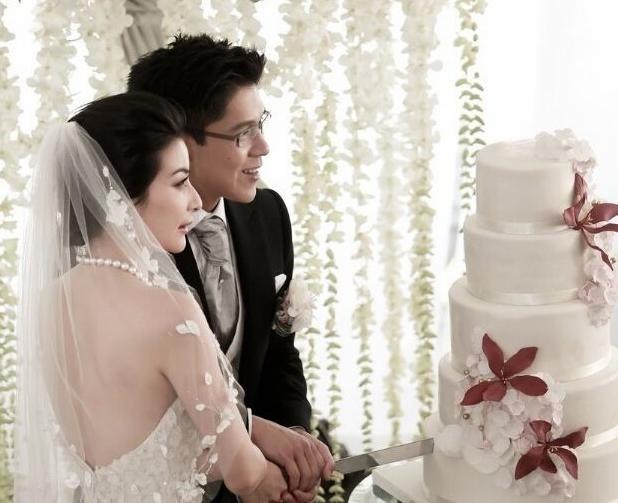 郭晶晶老公晒照疑“拼四胎”，公婆表态儿媳说