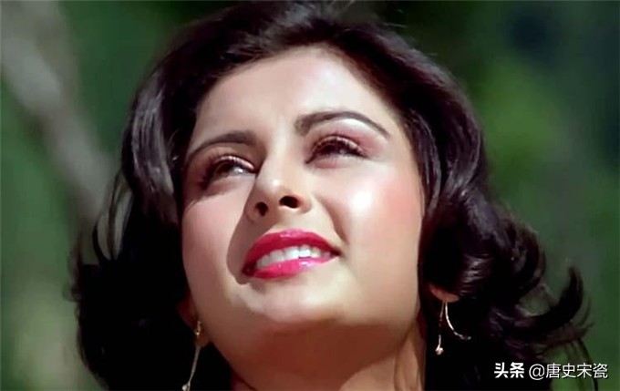 女主角普拉姆·达伦如今风韵犹存