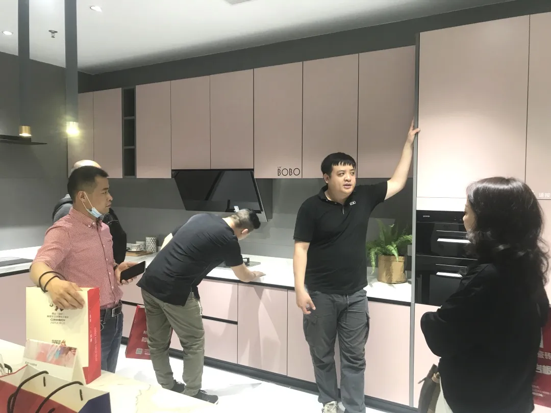 厂商对接,岩选未来!佛山陶博会经销商岩板考察对接团成功举办