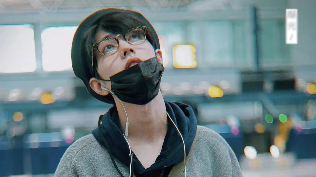 lisa被前经纪人骗钱，那些意想不到的渣经纪，王