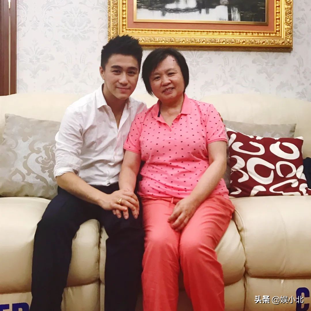 五天吃五顿火锅，没佣人的生活难自理？何猷君