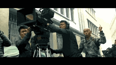 《红海行动》幕后你不知道的事，剧组在海外受