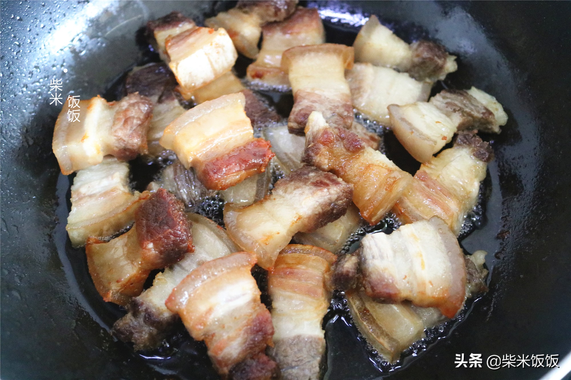 南瓜的神仙吃法，小火慢炖，又香又糯，端上桌大人孩子抢着吃