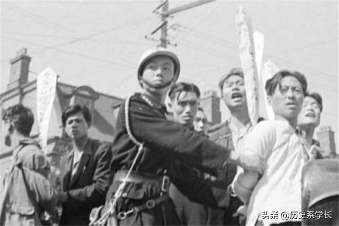 1949�꣬һλ�����顱΢Ц������ֱ��������������ʵ���ݲű��ҿ�