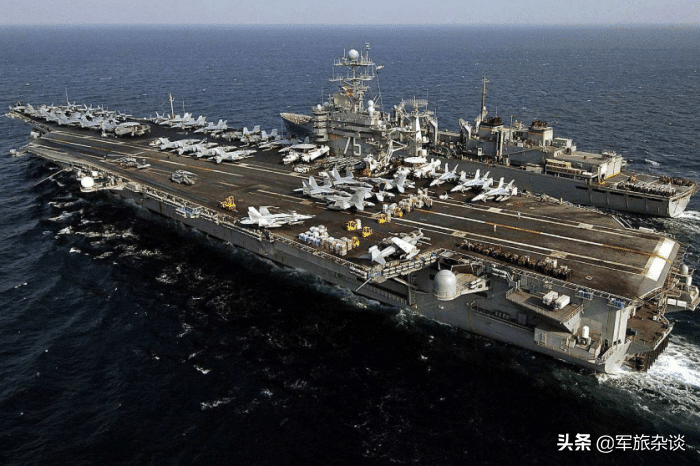 海峡上空大量导弹起竖，伊朗真有把握击沉美航