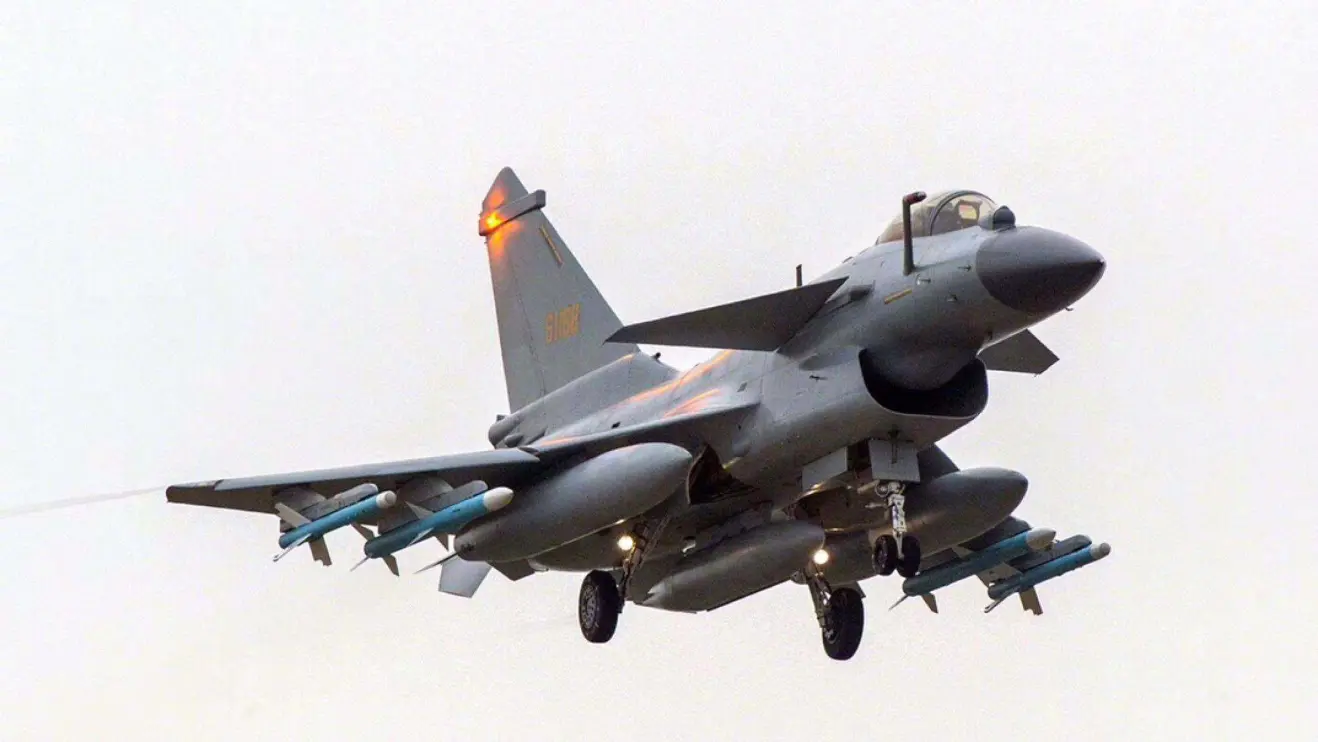 �ͻ�˹̹����Ա������10����Ȼ����Ǳ��������F16�Ȼ��в��