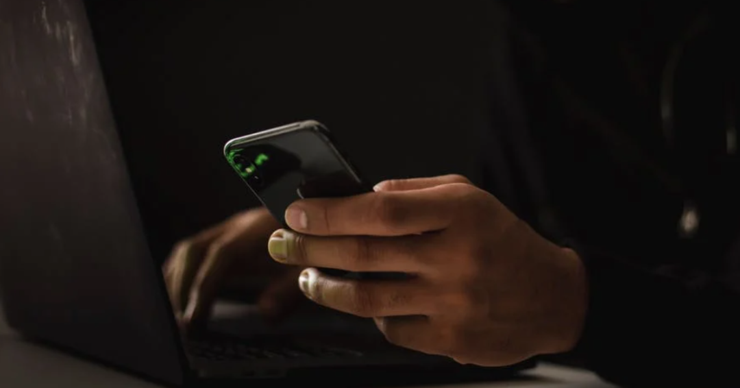 刷好评、删差评、大V要挟商家，大众点评变味了？