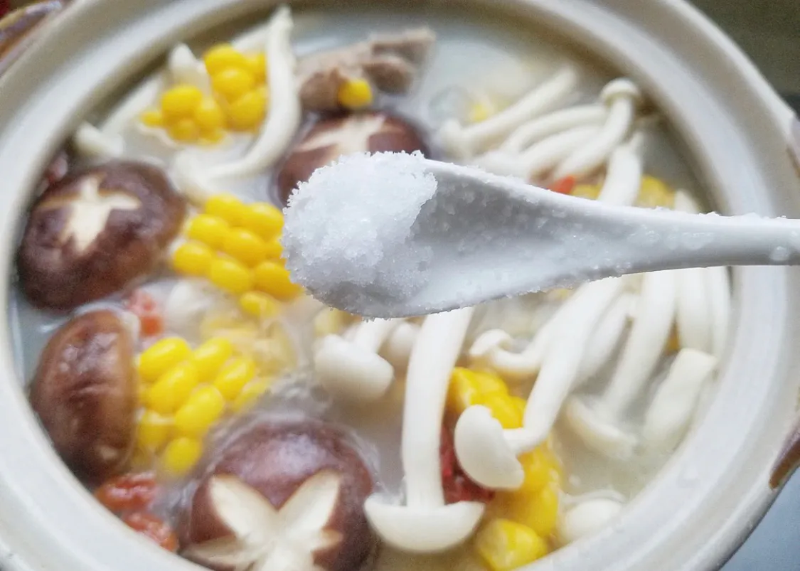 玉米蘑菇骨头汤,超鲜美 美食做法 第7张 玉米蘑菇骨头汤,超鲜美 美食做法 第7张