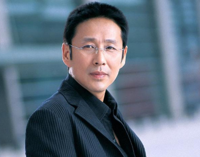 翻车了！邓超结婚纪念日秀恩爱引争议，孙俪的