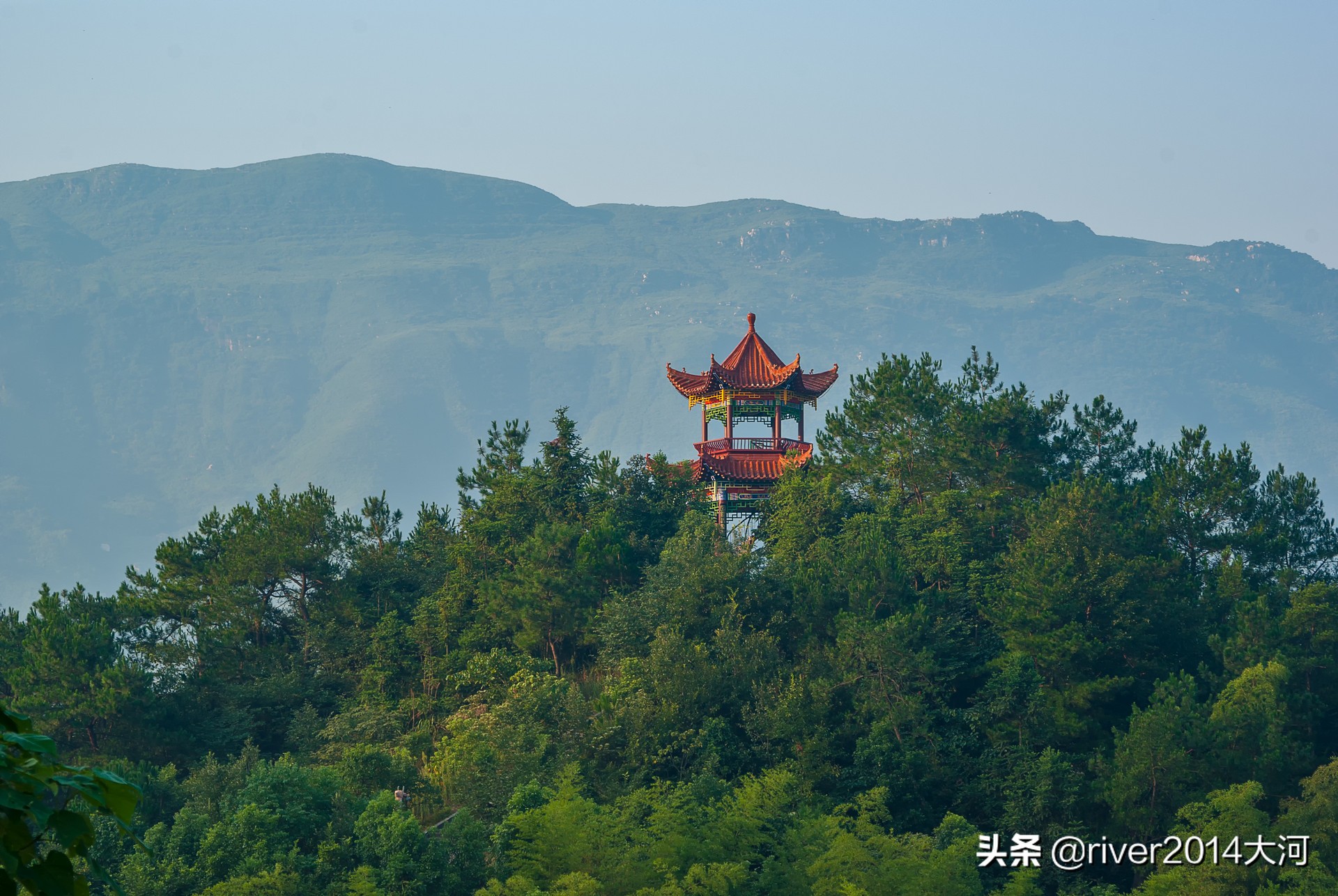 世界上共有3座千岛湖其中两座在中国，浙江和湖北各有一座