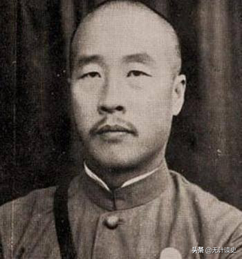 他背叛馮玉祥加入蔣介石的隊伍，以為找到了好領(lǐng)導(dǎo)，最后卻遭槍殺